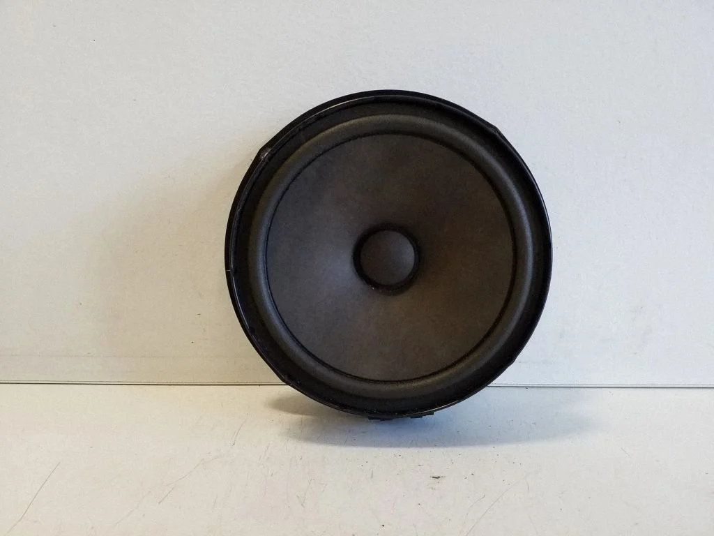 Rear door speaker – Volkswagen Golf Plus (2005-2013)