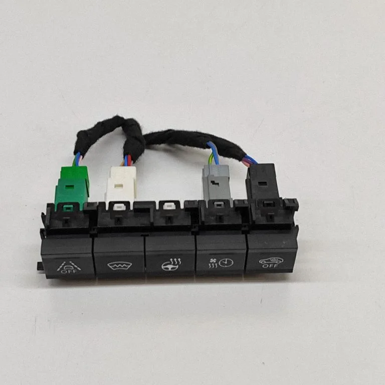 A set of switches 98355025ZD