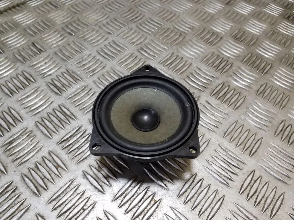 Rear door speaker – Mini Cooper Countryman R60 (2011-2016)
