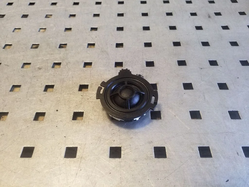 Rear door speaker 8R0035399