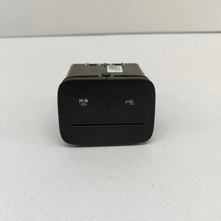 A set of switches LJ6T11B573CBW