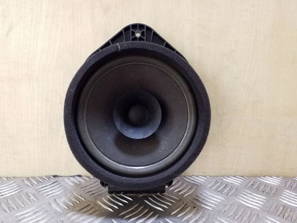 Rear door speaker – Opel Meriva A (2003-2010)