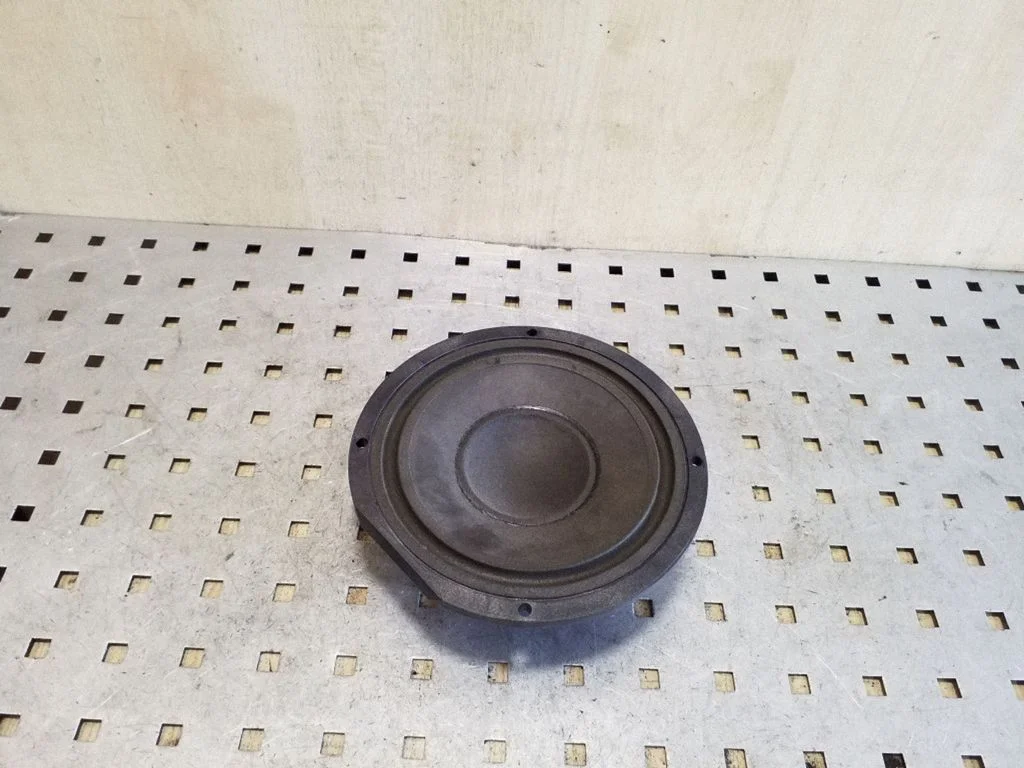 Rear door speaker – Seat Alhambra (Mk1) (1996-2010)