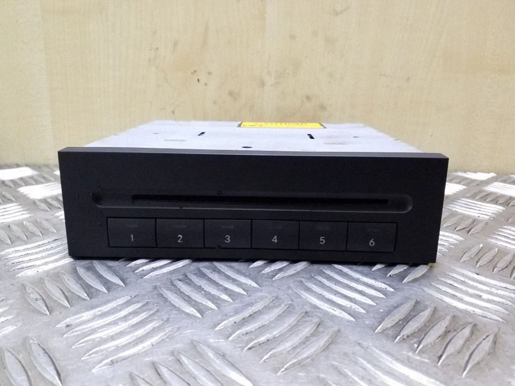 CD/DVD-vahetaja A2118703889