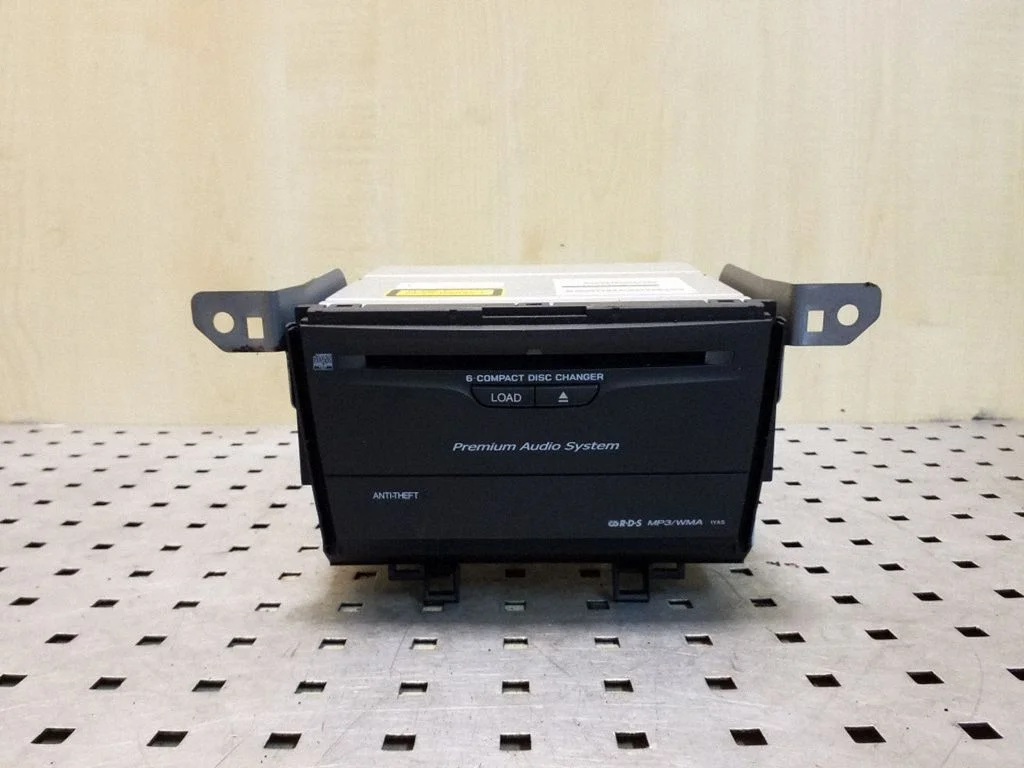 CD/DVD changer – Honda Accord (2008-2016)