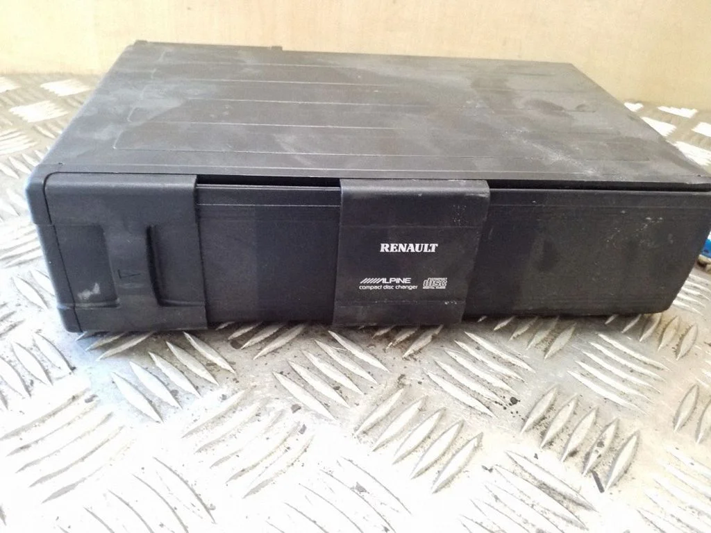 Zmieniarka CD/DVD 8200002656A – Renault Espace - Grand espace IV (2004-2014)