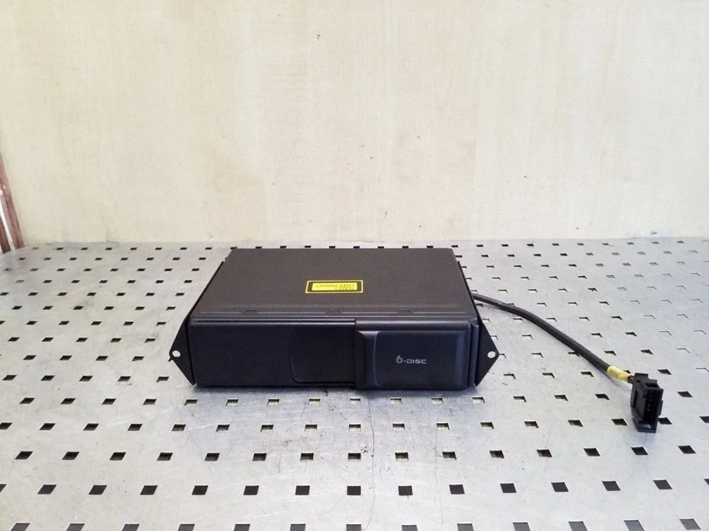 CD/DVD changer 1J5035111A