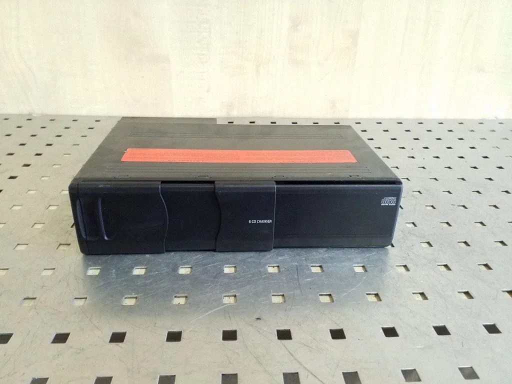 CD/DVD changer 65129131852