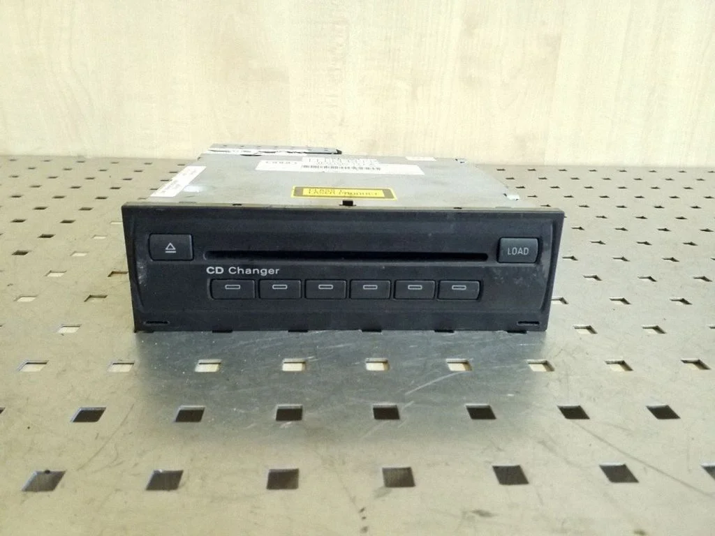CD/DVD-vahetaja 4E0035111A