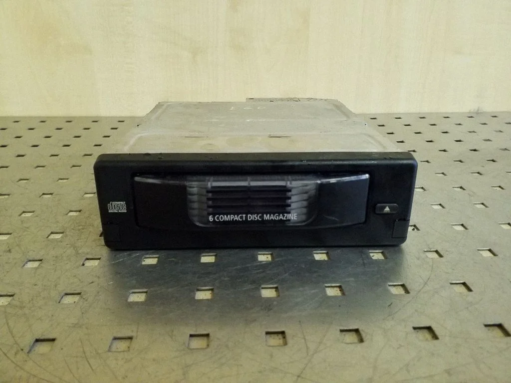 CD/DVD mainītājs 6512913185002