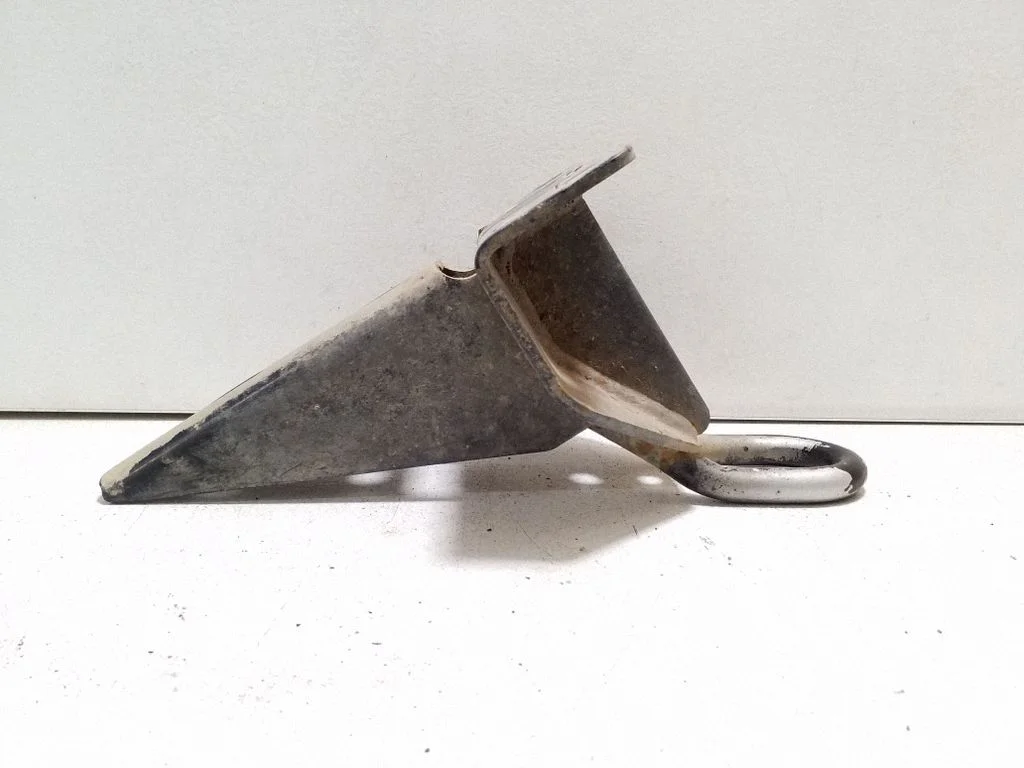 Towing hook eye – rear left