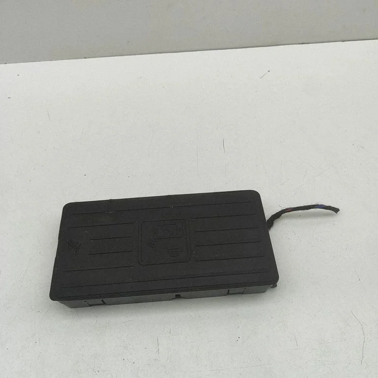 Bezvadu uzlādes modulis 8W0035502C