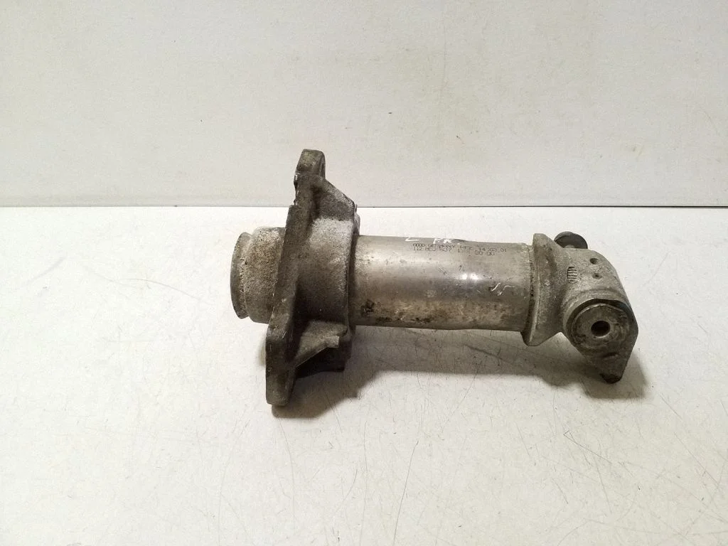 Front bumper shock/impact absorber 8E0807133