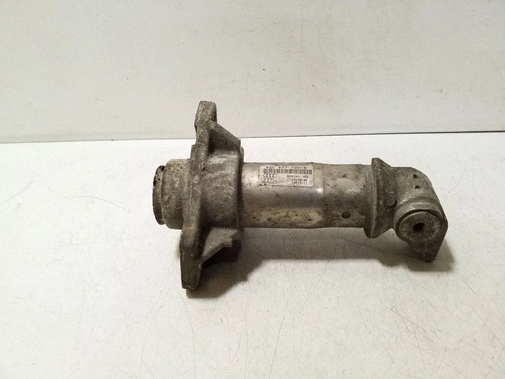 Front bumper shock/impact absorber 8E0807133b