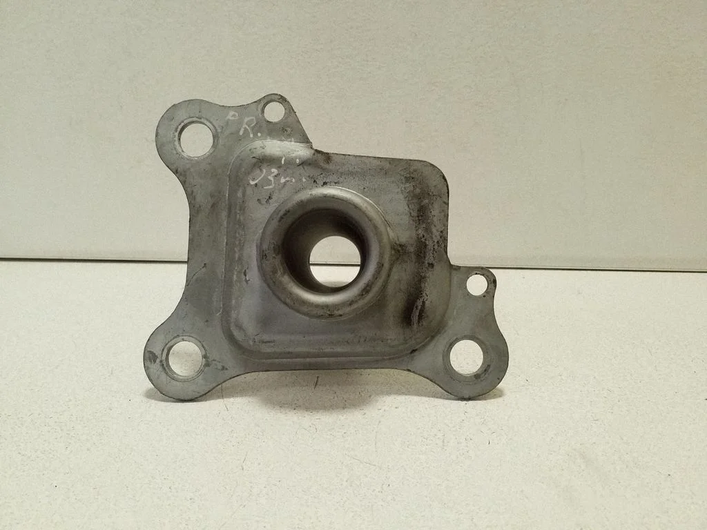 Priekšējā bampera trieciena slāpētājs 8L0807134A