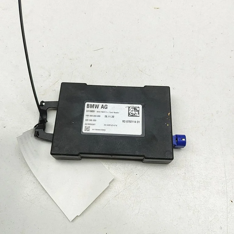 Audio HiFi garso valdymo blokas