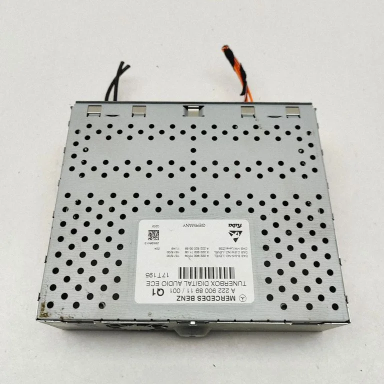 Audio HiFi garso valdymo blokas