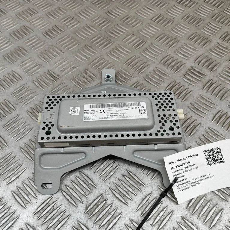 Audio HiFi garso valdymo blokas