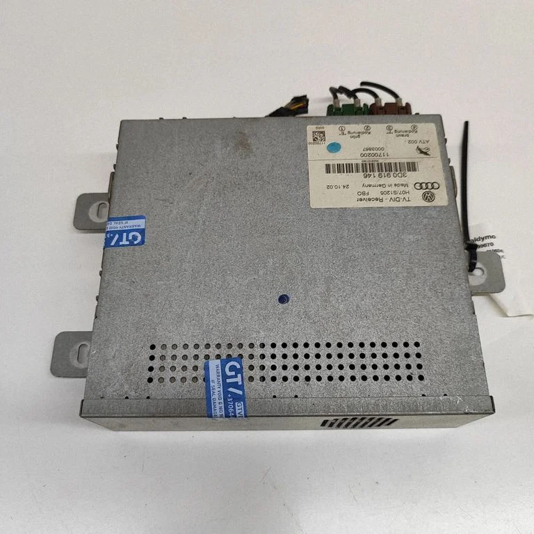 Audio HiFi garso valdymo blokas