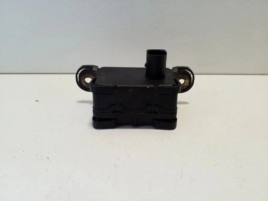 ESP (stabilitātes sistēmas) sensors (paātrinājuma sensors) 7H0907655A