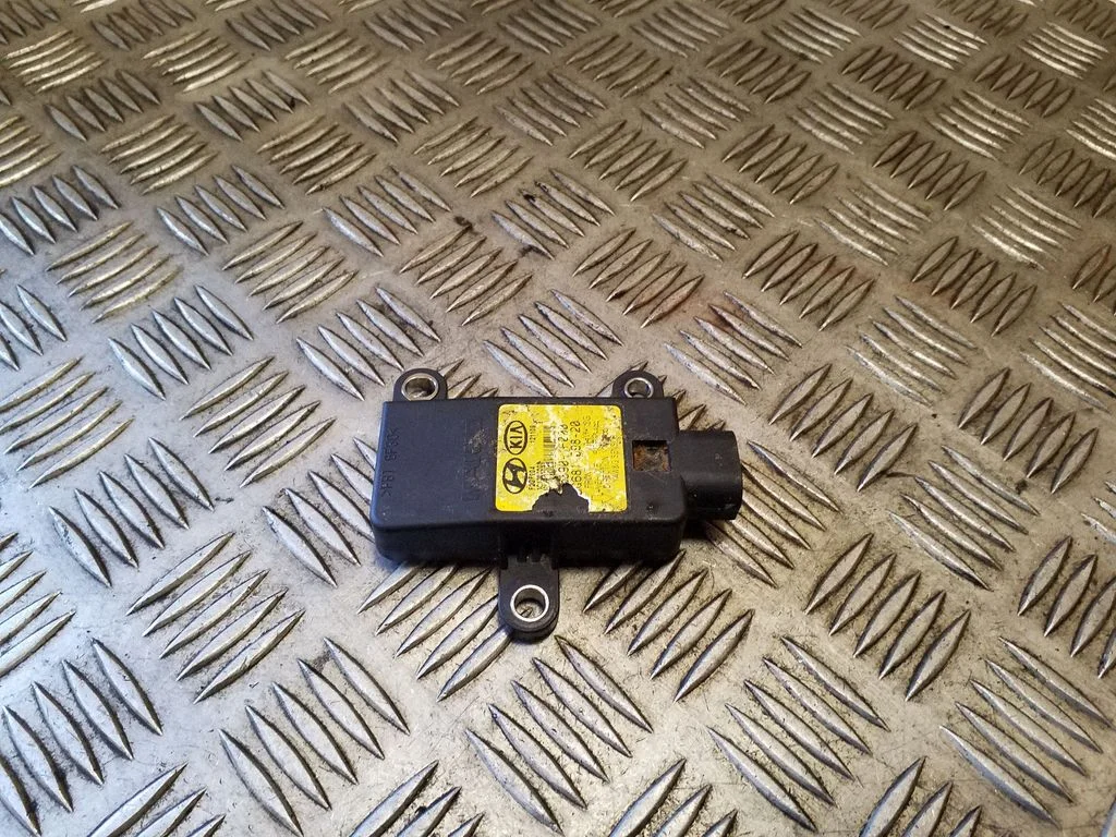 ESP (stabilitātes sistēmas) sensors (paātrinājuma sensors) – KIA Sportage (2011-2016)