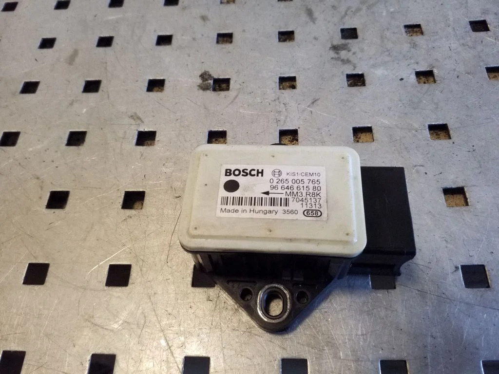 ESP acceleration yaw rate sensor 9664661580
