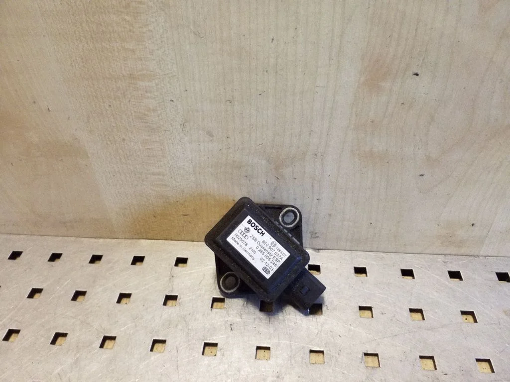ESP acceleration yaw rate sensor 8E0907637A