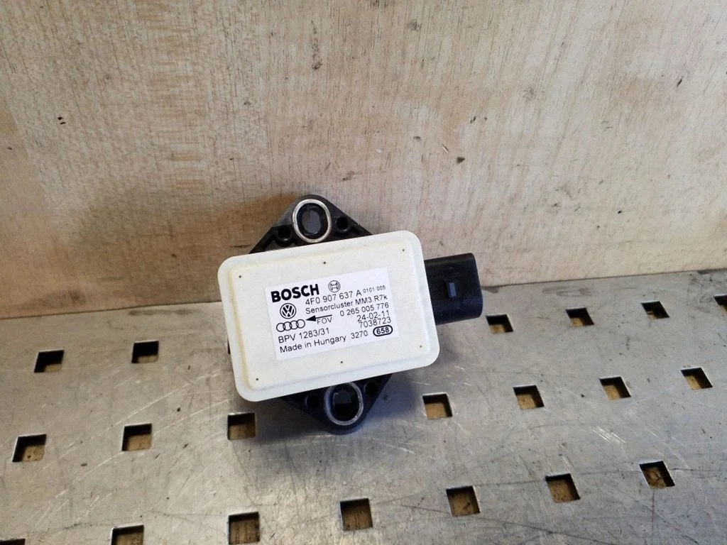 ESP acceleration yaw rate sensor – Audi A6 Allroad C6 (2006-2011)