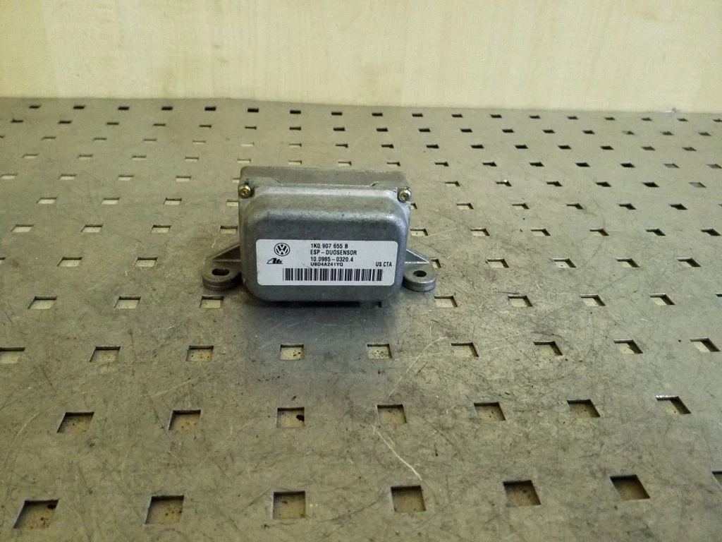 Czujnik ESP (przyspieszenia wzdłużnego) 1K0907655B