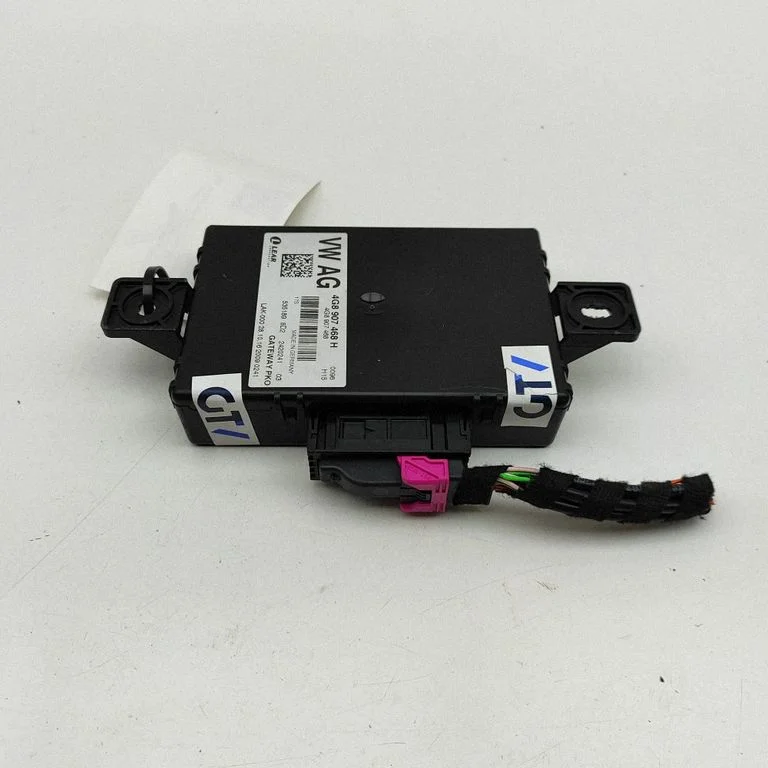 Gateway control module 4G8907468