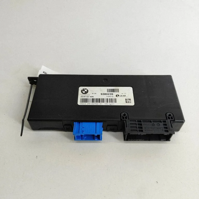 Gateway control module – BMW 5 Series F10 F11 (2009-2016)