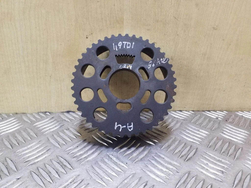 Camshaft pulley/ VANOS 038109111E