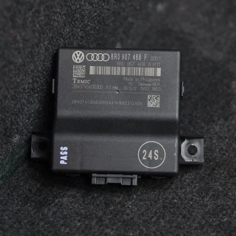 Gateway vadības modulis – Audi Q5 SQ5 8R (2008-2017)