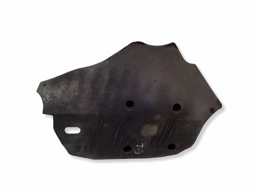 Tagavedrustuse põhjakaitse – BMW 1-seeria F20 F21 (2011-2019)