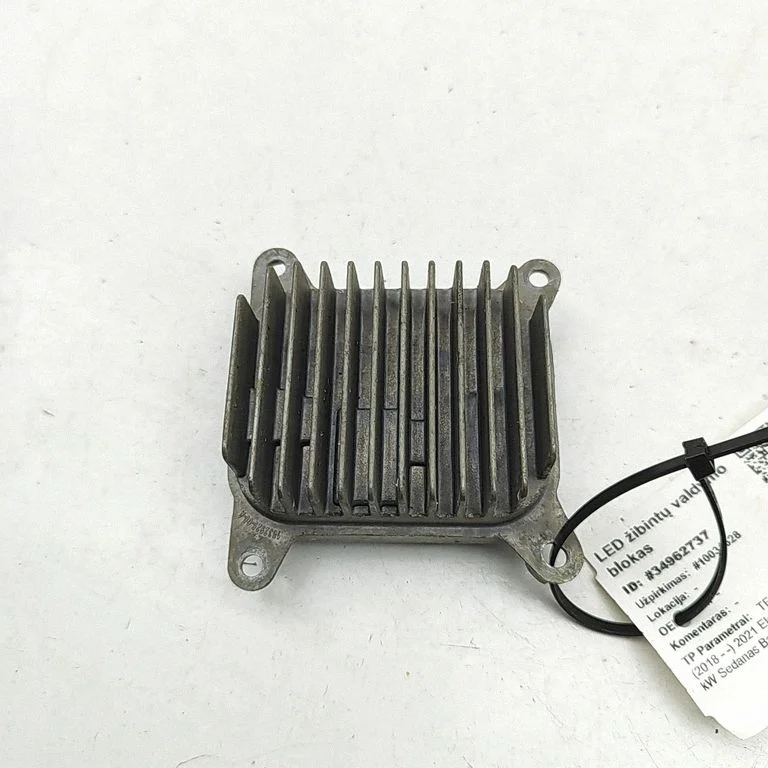 LED ballast control module – Tesla Model Y (2020-)
