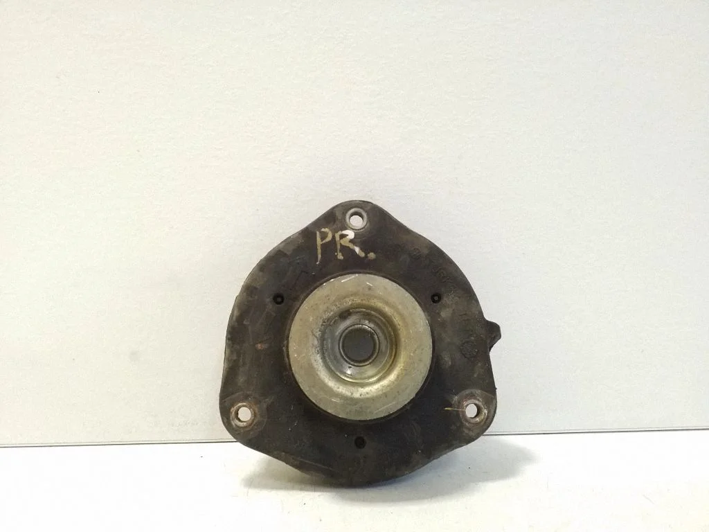 Coil spring mount 1K0412331
