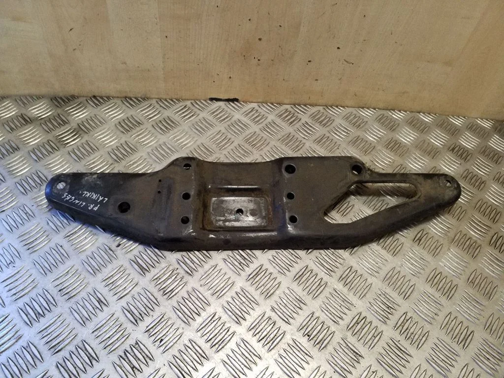 Coil spring mount A9063310626