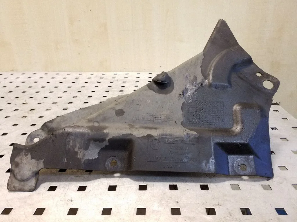 Front underbody cover/under tray 51717159190