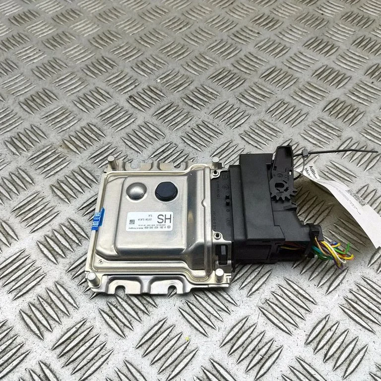 AdBlue vadības bloks 237305JK1A
