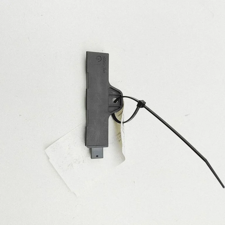 Võtmeta süsteemi antenn 5A5D3C0