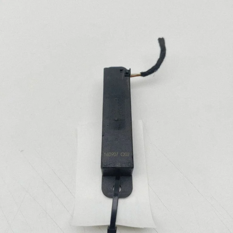 Keyless system antenna A2059053005