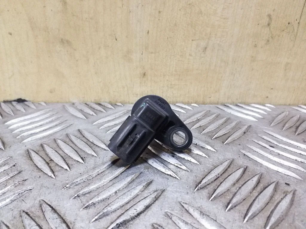 Crankshaft position sensor – Toyota Avensis T270 (2012-2015)