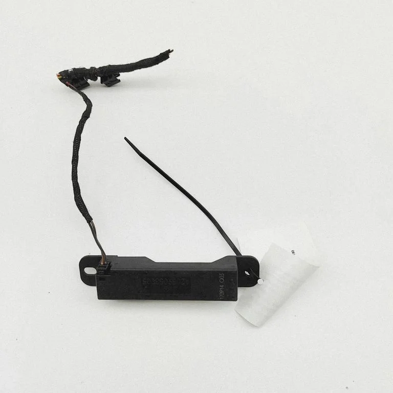 Bezatslēgas sistēmas antena A2059053005