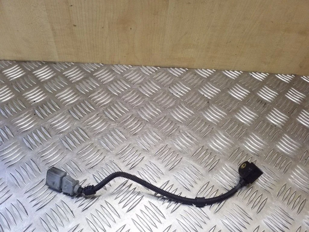 Crankshaft position sensor 9805940
