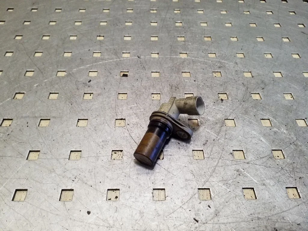 Crankshaft position sensor 46798345