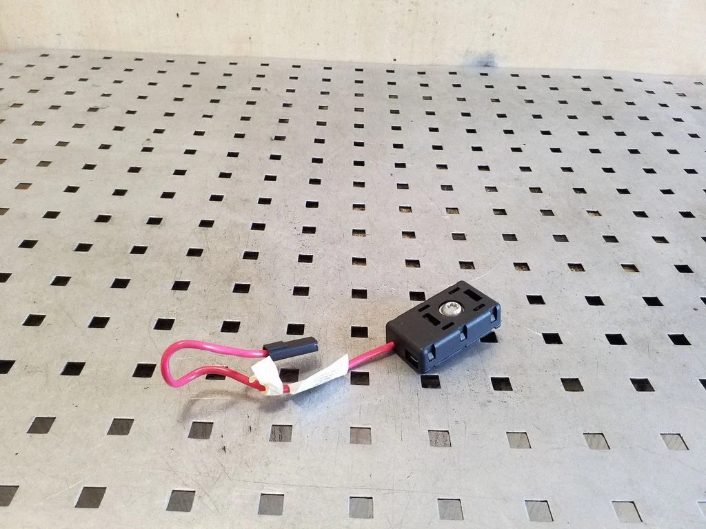 Filtras antenos