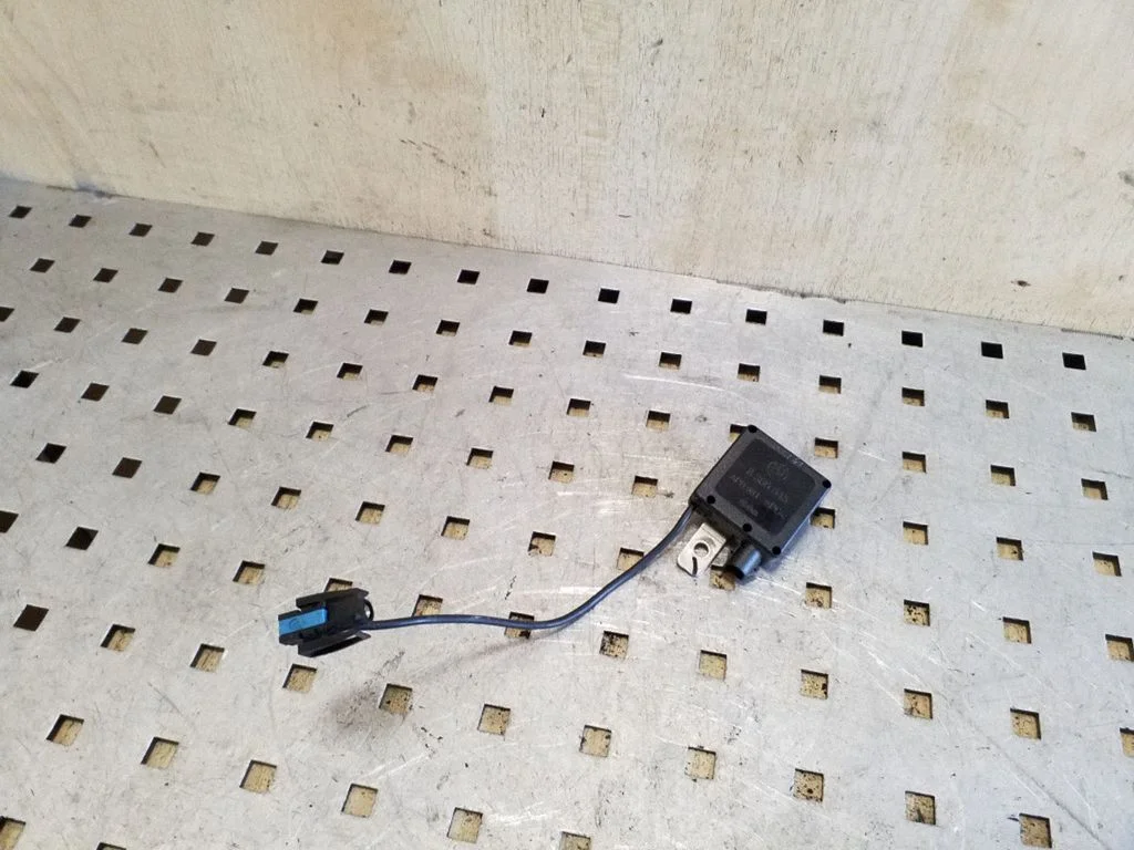 Filtras antenos