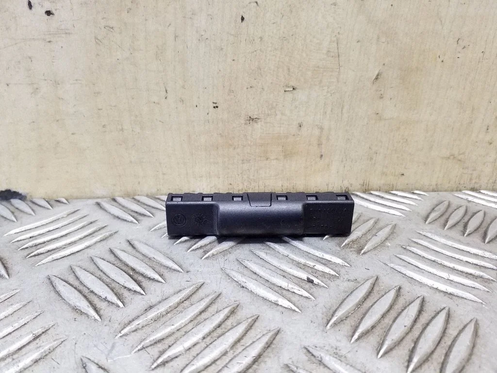 Filtras antenos
