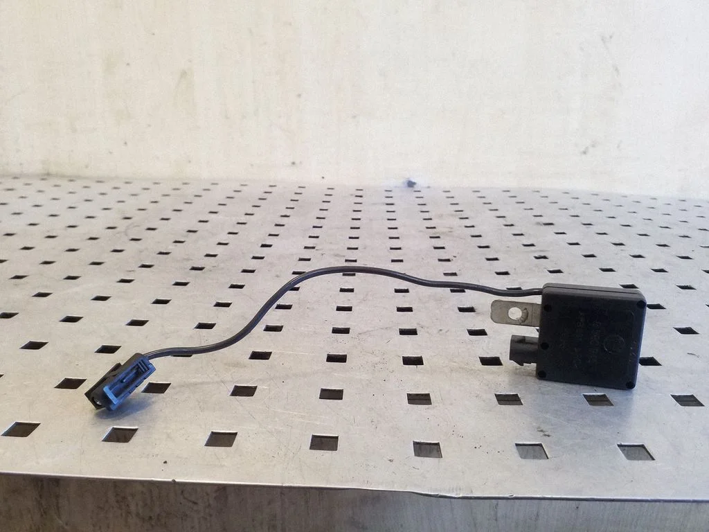 Filtras antenos