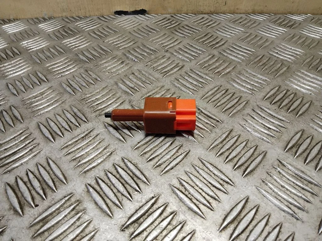 Siduripedaali andur 3109K1